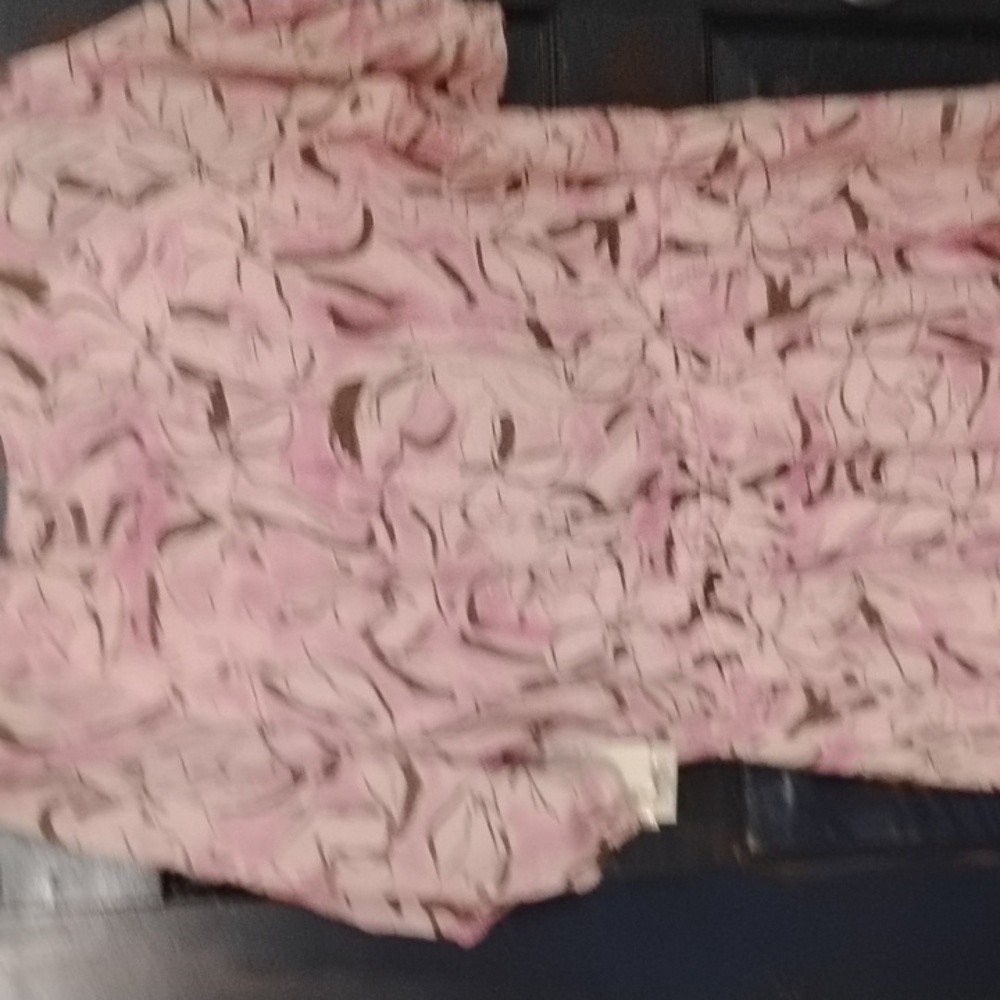 Dress - Picture 6 of 6